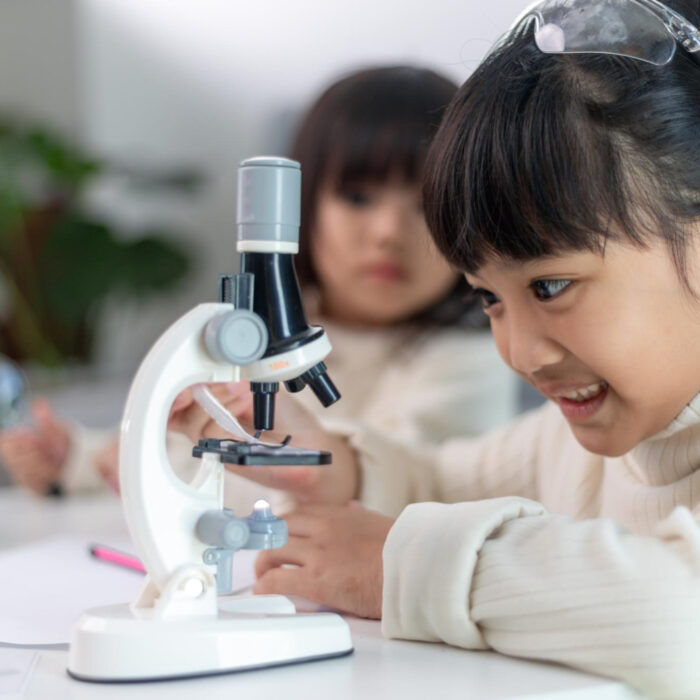 香港小學科學科課程：不只是知識，更是探索和創造